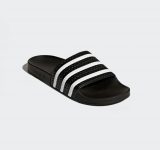 Adidas Black Friday Deal: Adiletten für unschlagbare 30,60 €!